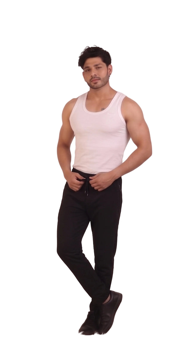 COTTON PANT WITH ZIPPER POCKET