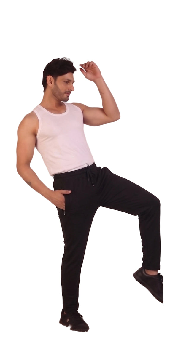 COTTON PANT WITH ZIPPER POCKET