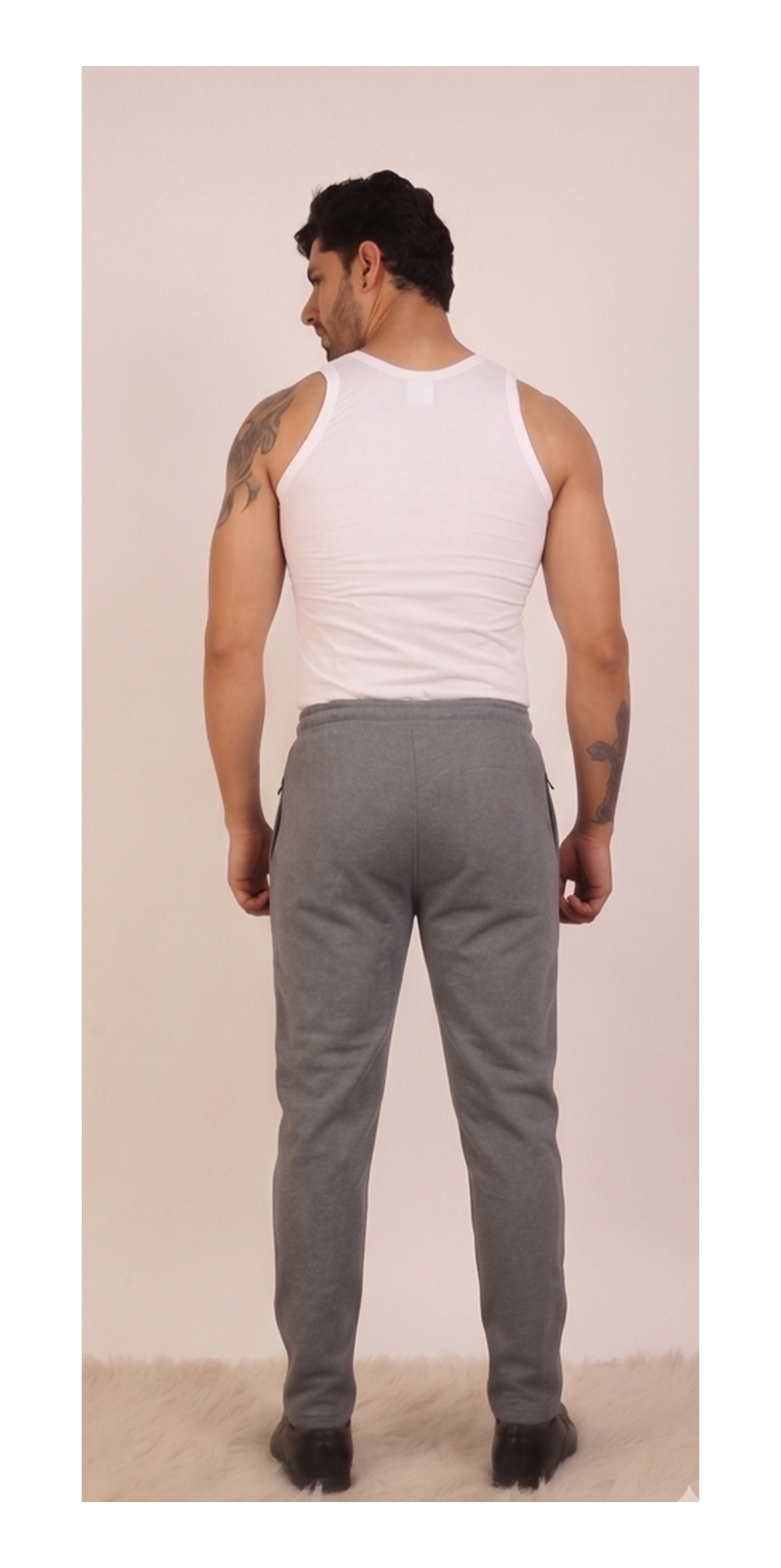 COTTON PANT WITH ZIPPER POCKET