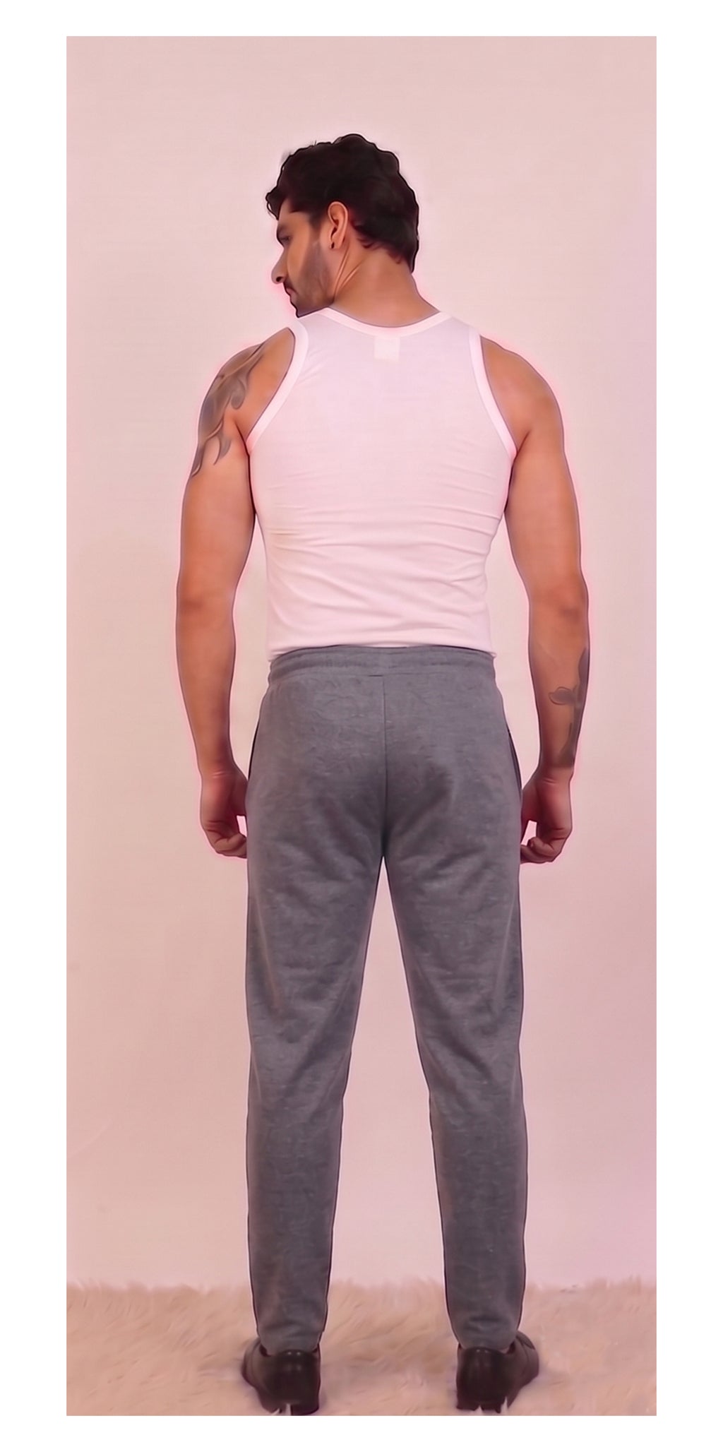 COTTON PANT WITH ZIPPER POCKET