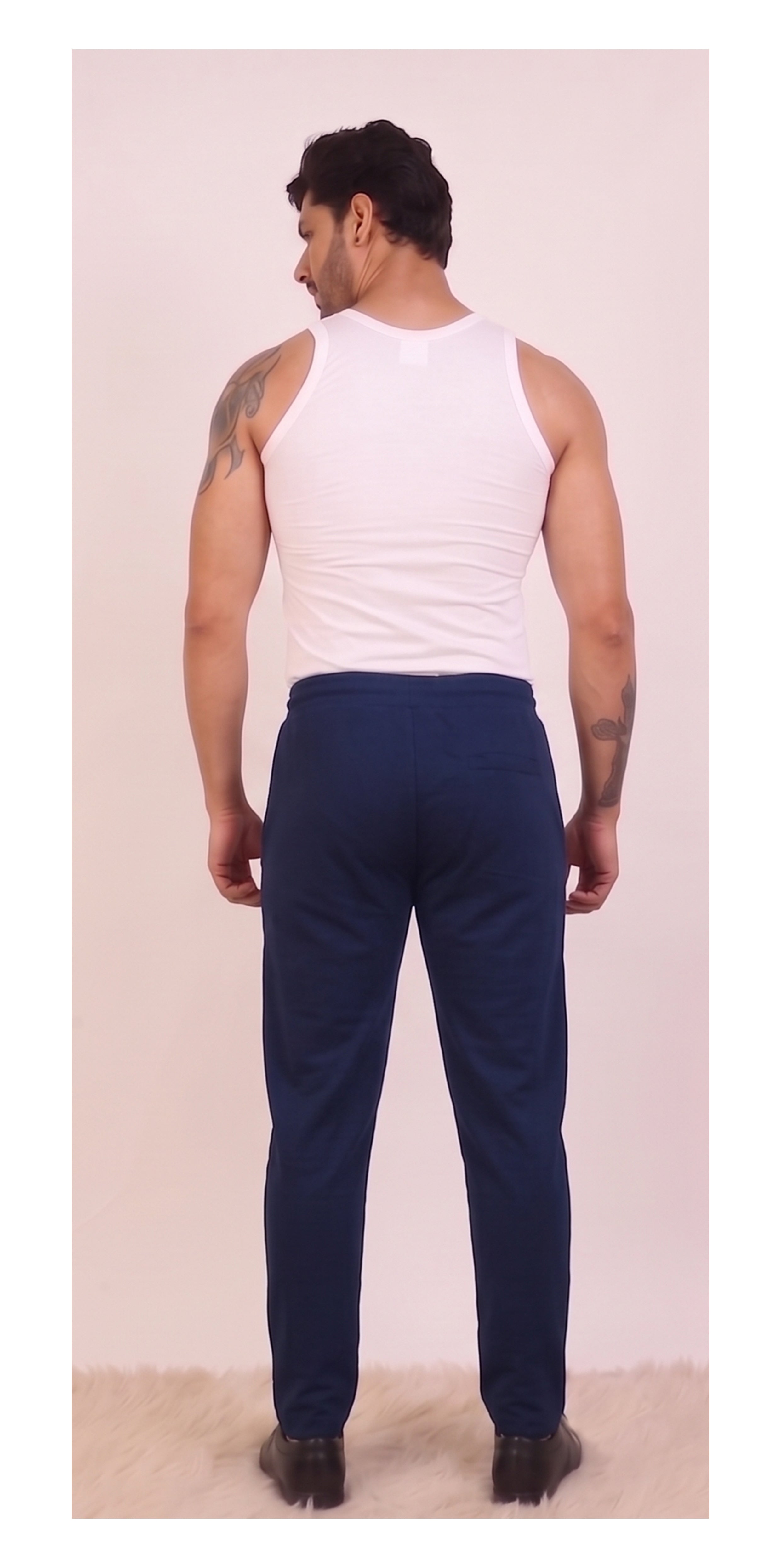 COTTON PANT WITH ZIPPER POCKET
